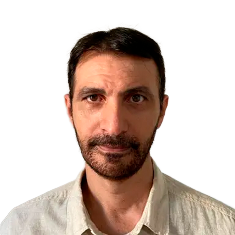 Roberto T.
